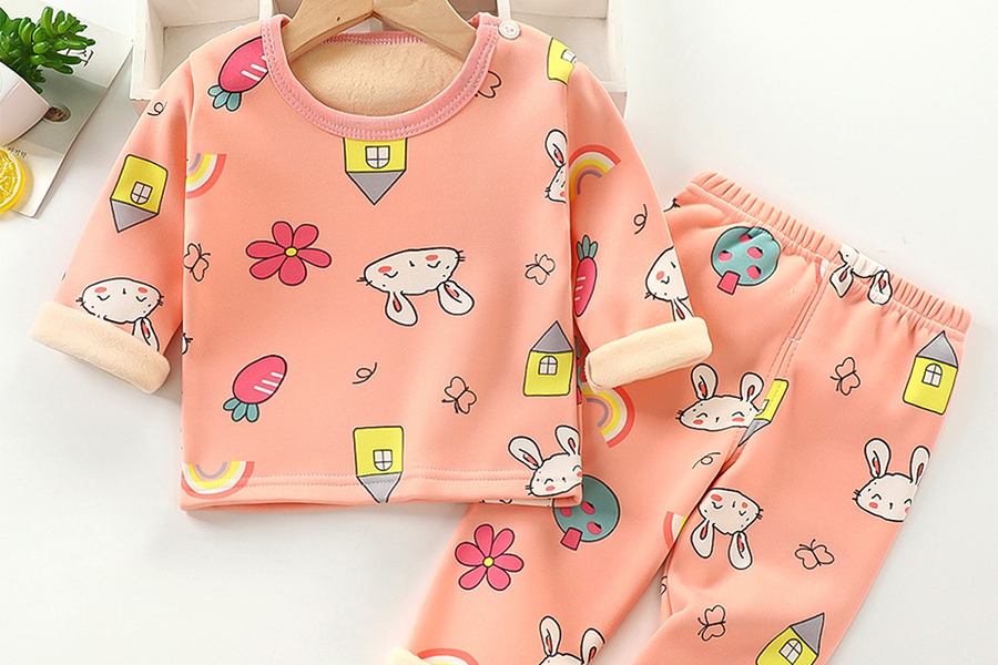 Pyjama enfant rose avec imprimés de dessins animés Cabincore