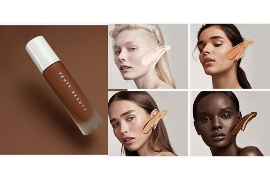 Spanduk yang menampilkan produk Fenty Beauty